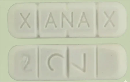 Xanax: Kegunaan, Kesan Sampingan dan Risiko xanax